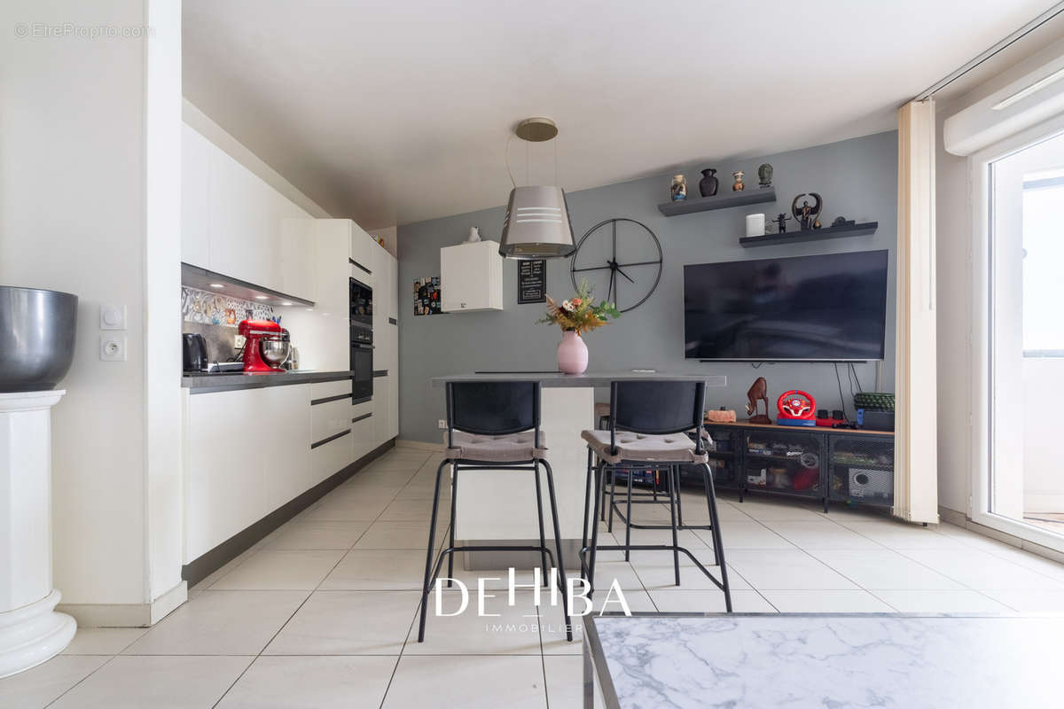 Appartement à MARSEILLE-8E