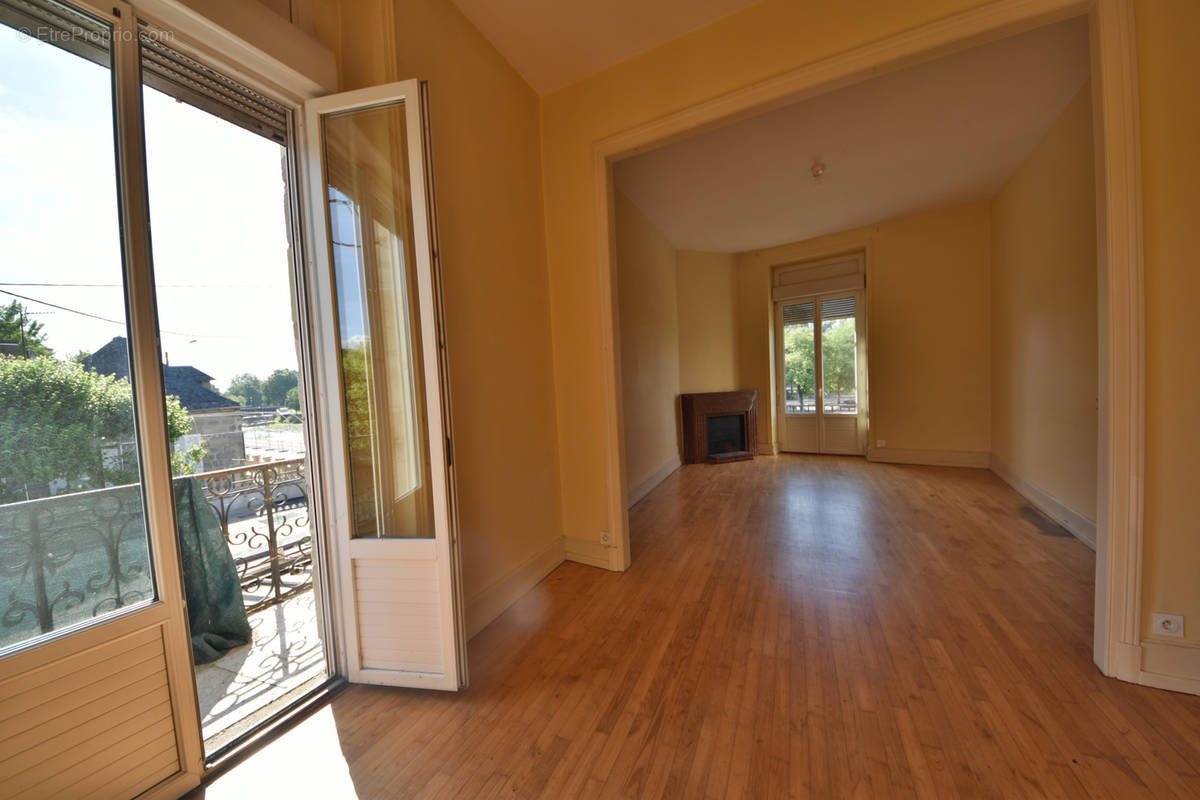 Appartement à BRIVE-LA-GAILLARDE