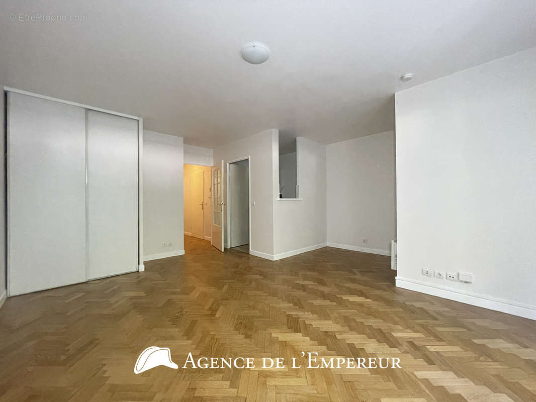 Appartement à RUEIL-MALMAISON