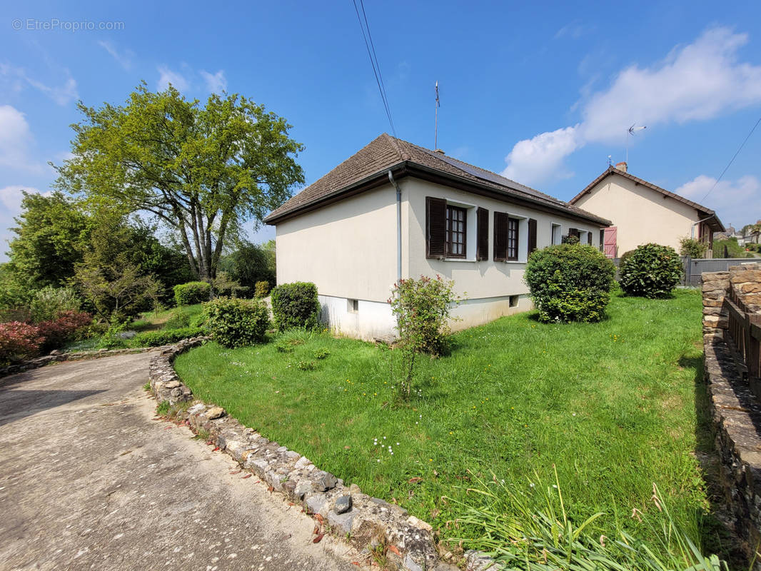 Maison à SABLE-SUR-SARTHE