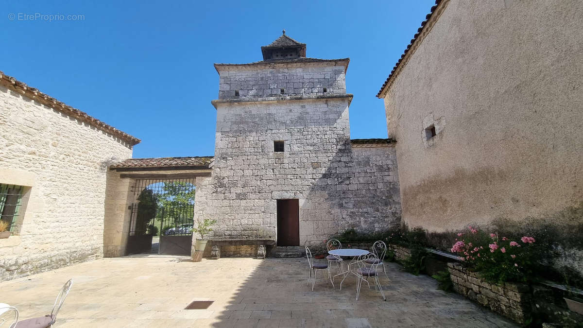 Maison à TOURNON-D&#039;AGENAIS