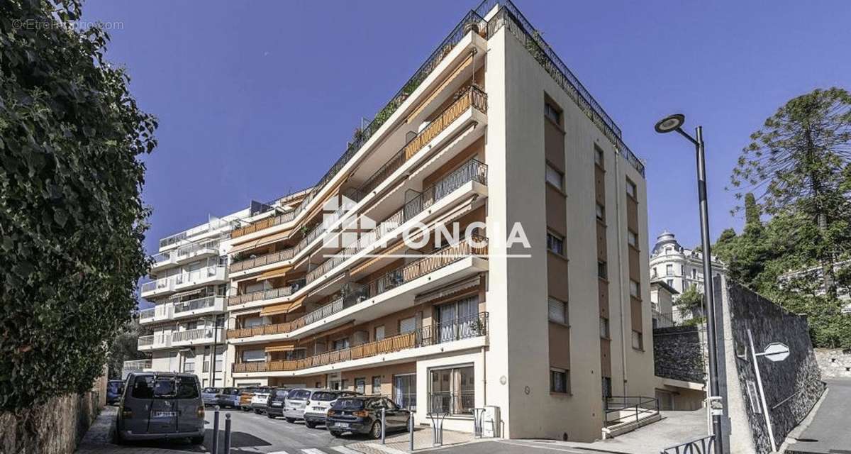 Appartement à MENTON