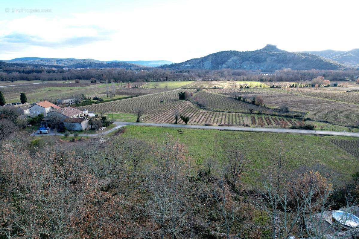 Terrain à SAINT-ALBAN-AURIOLLES