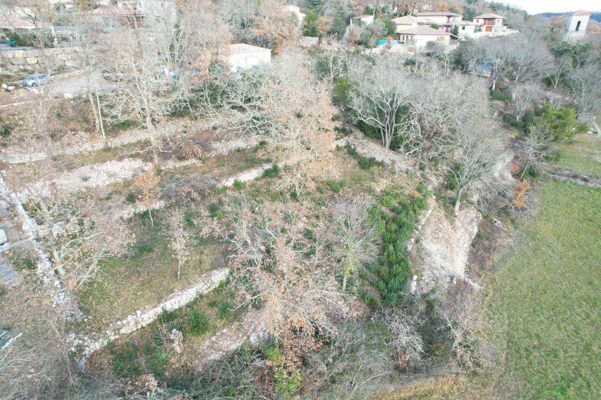 Terrain à SAINT-ALBAN-AURIOLLES