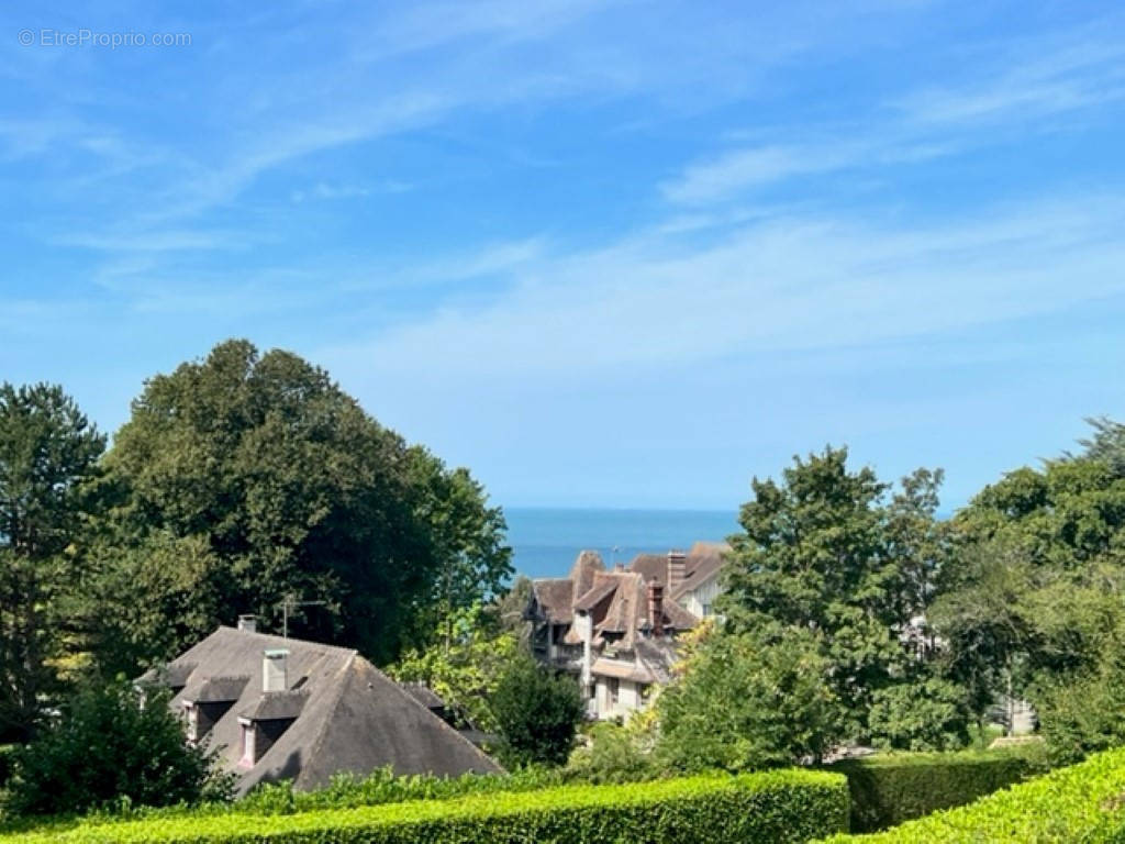 Appartement à TROUVILLE-SUR-MER