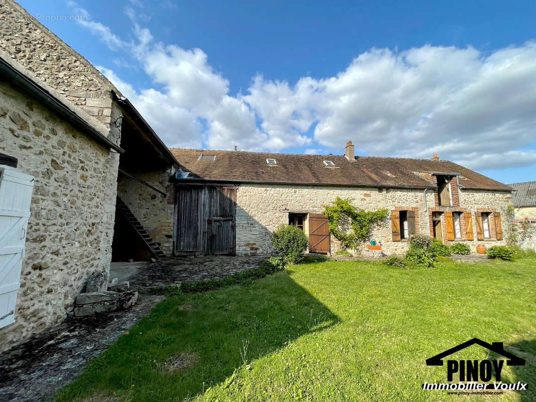 Maison à CHEVRY-EN-SEREINE