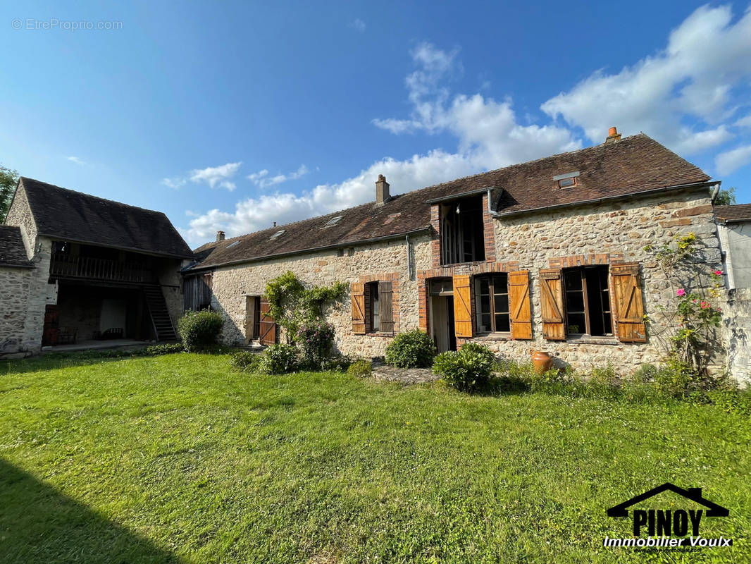 Maison à CHEVRY-EN-SEREINE