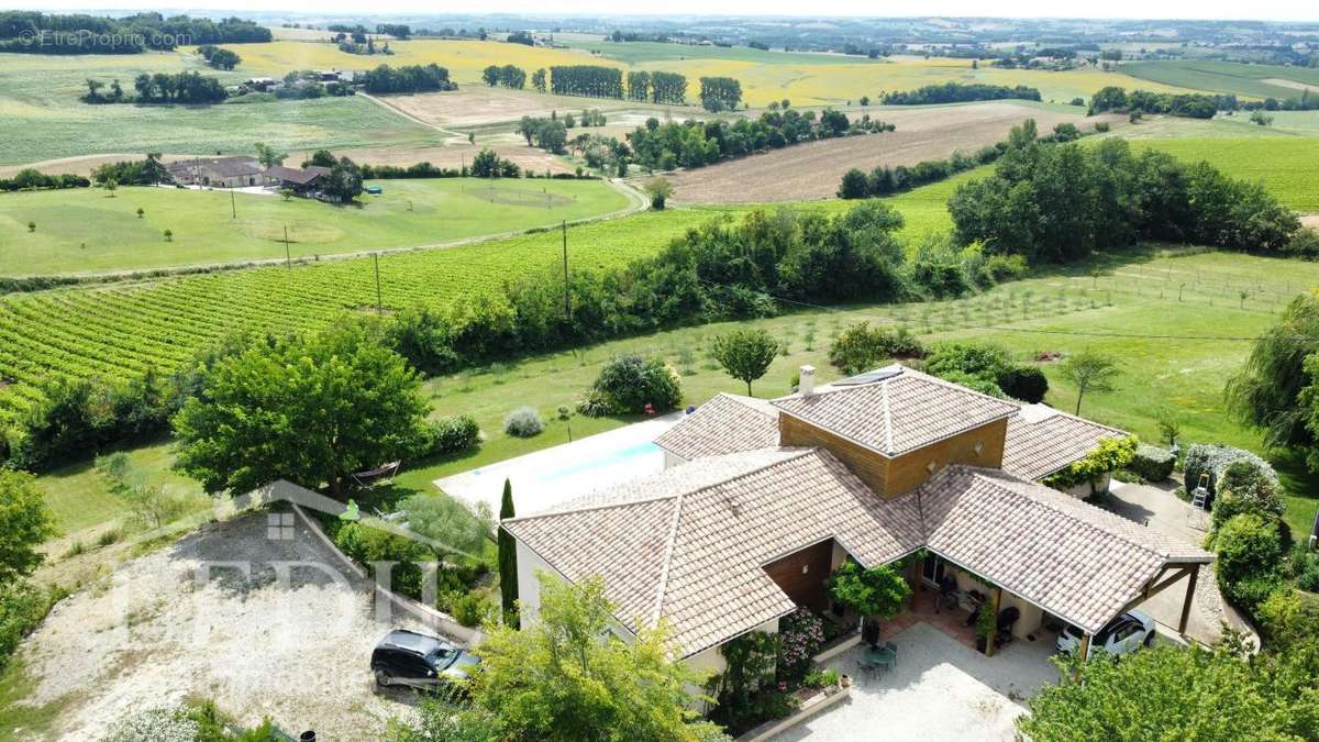 Maison à CAUSSENS