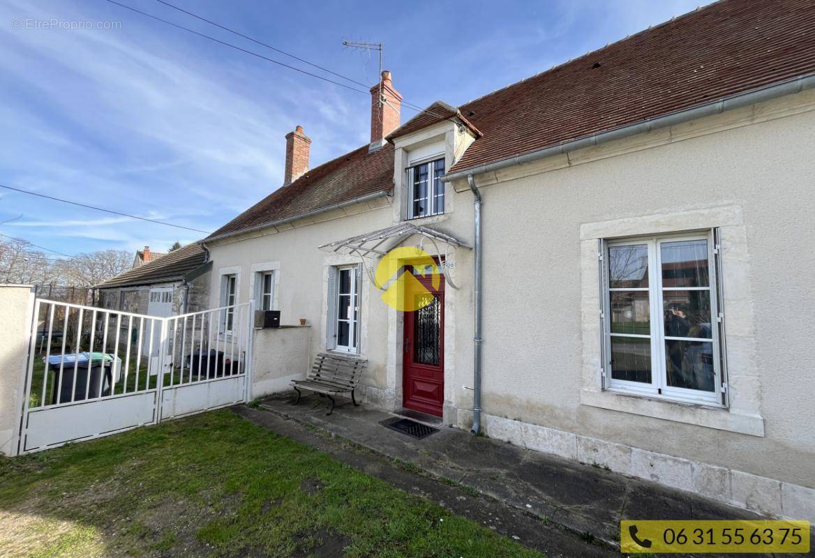 Maison à CHATEAUNEUF-SUR-CHER