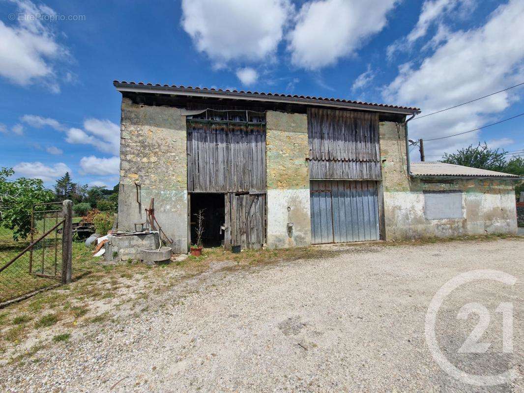 Maison à QUEYRAC