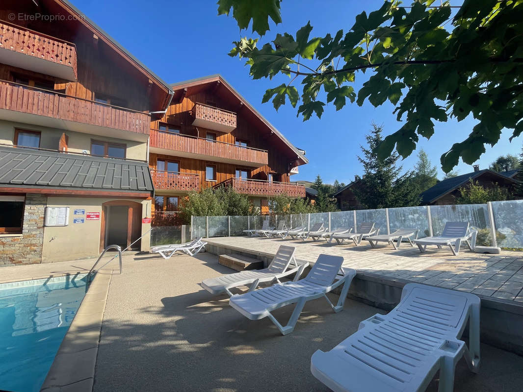 Appartement à LE CHATEL