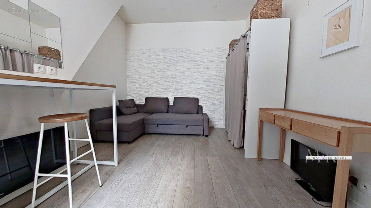 Appartement à PARIS-3E