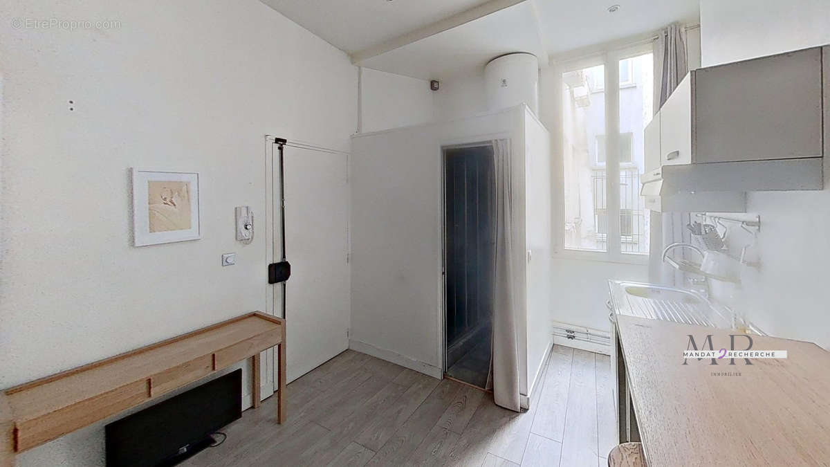 Appartement à PARIS-3E