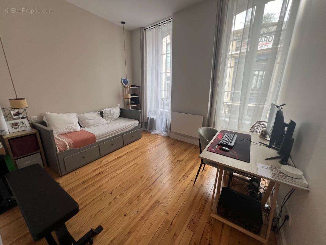 Appartement à PAU