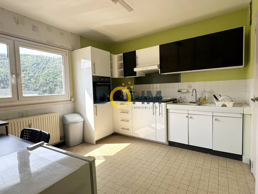 Appartement à AUREC-SUR-LOIRE