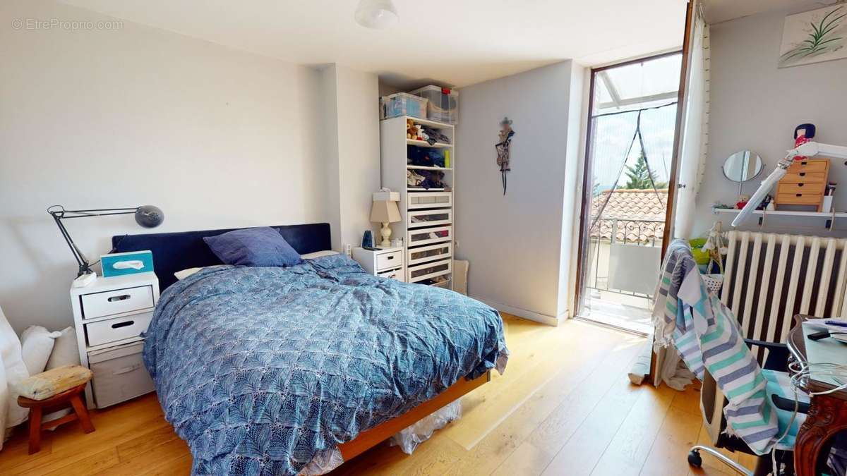 Appartement à LYON-5E