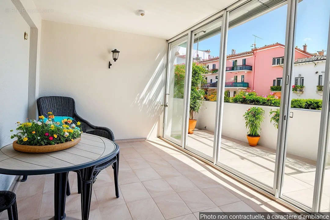 Appartement à FREJUS