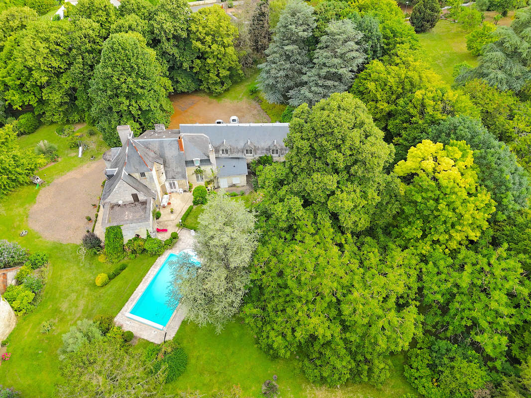 Maison à CHATELLERAULT