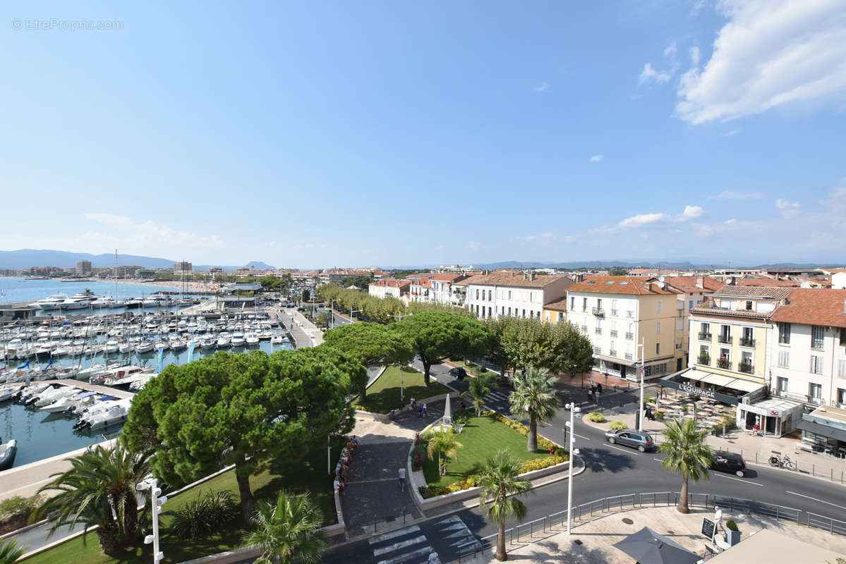 Appartement à SAINT-RAPHAEL