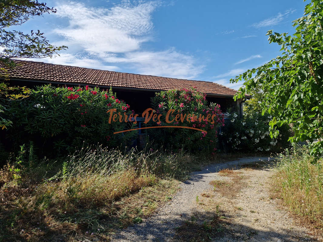 Maison à RIBAUTE-LES-TAVERNES