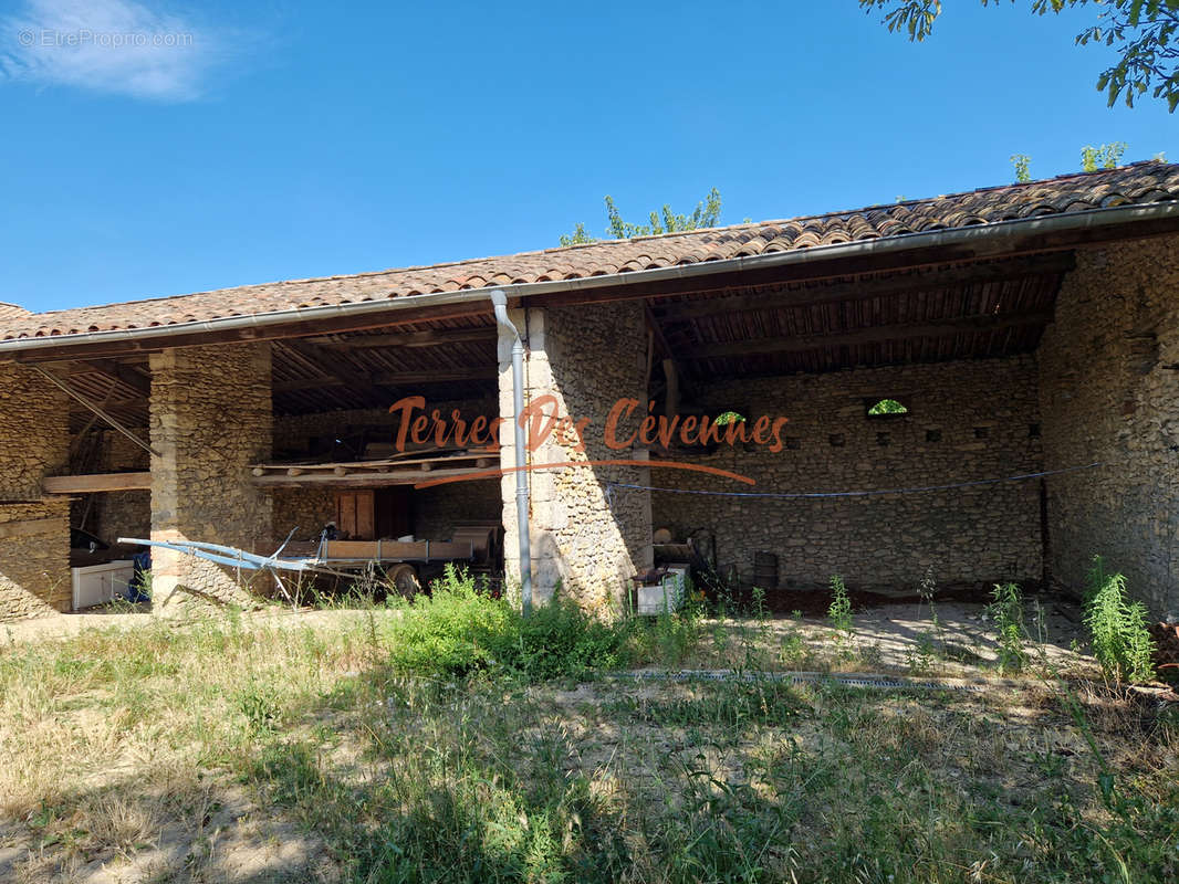 Maison à RIBAUTE-LES-TAVERNES