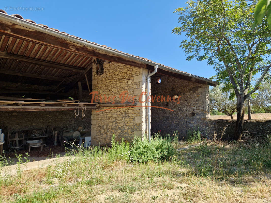 Maison à RIBAUTE-LES-TAVERNES