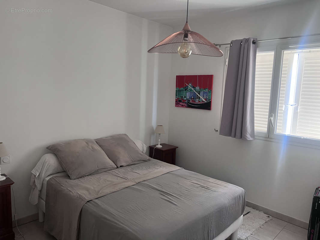 Appartement à MARSEILLE-7E