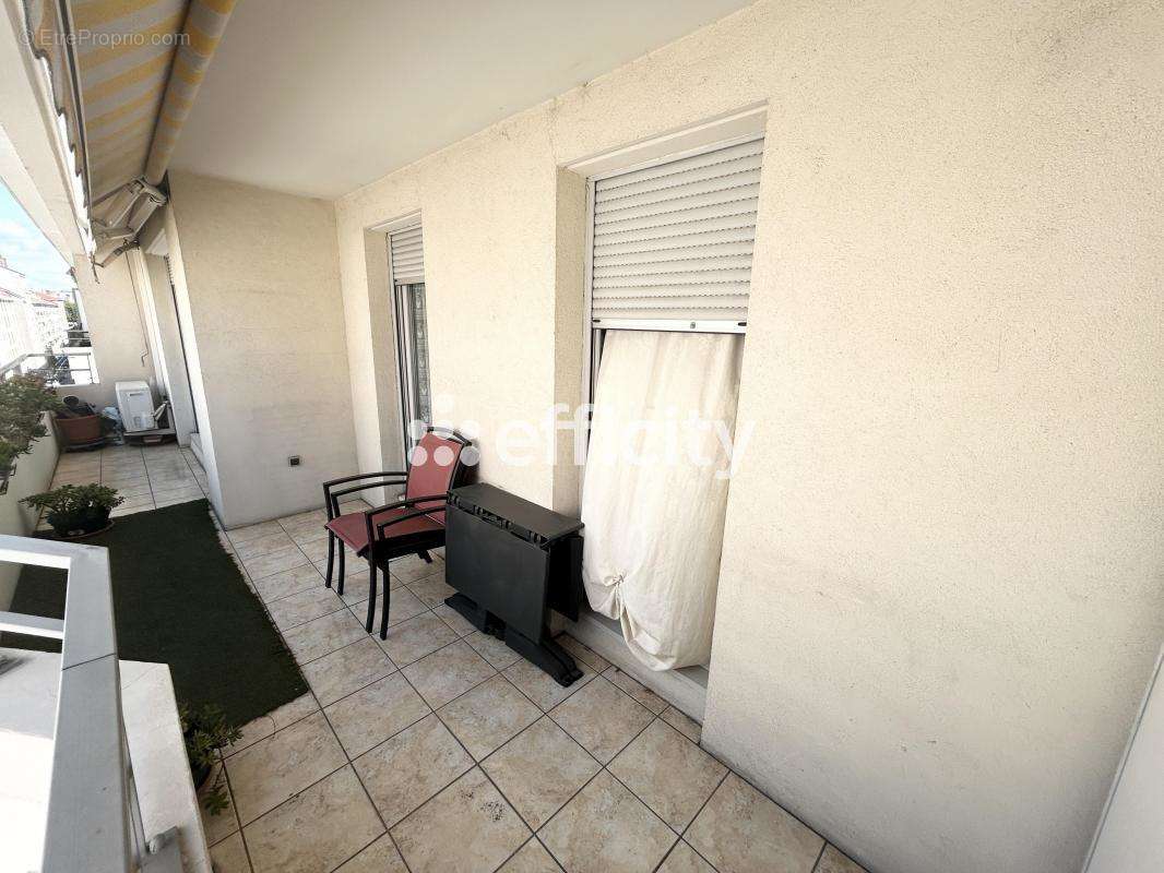 Appartement à VILLEURBANNE