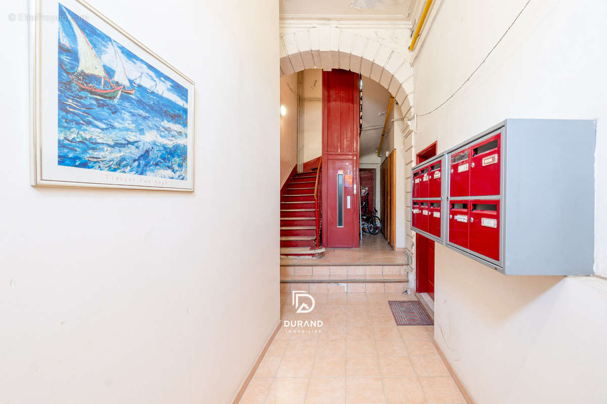 Appartement à MARSEILLE-11E