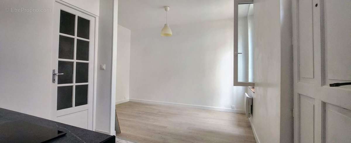 Appartement à PARIS-19E