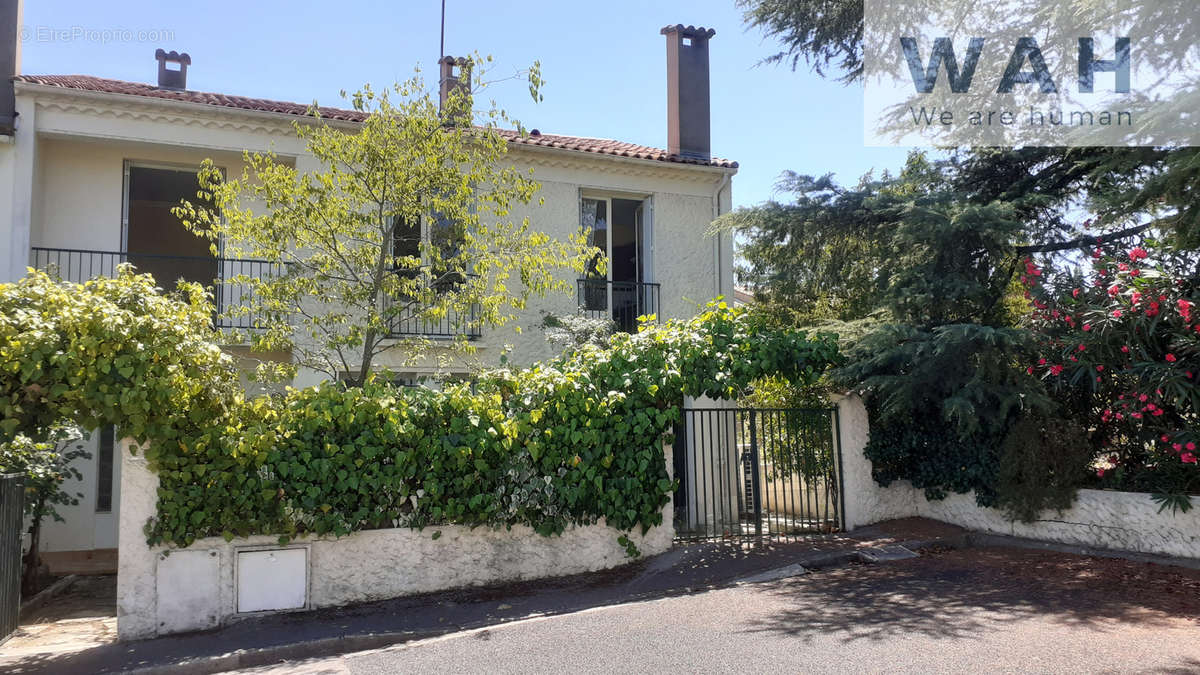 Maison à LE CRES