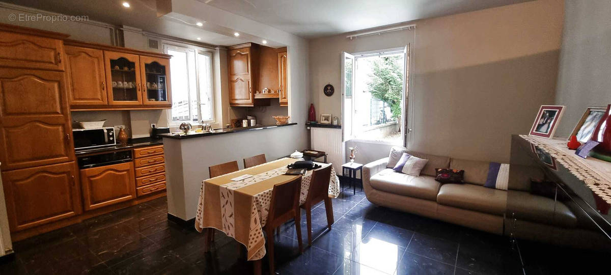 Appartement à SAINT-MANDE