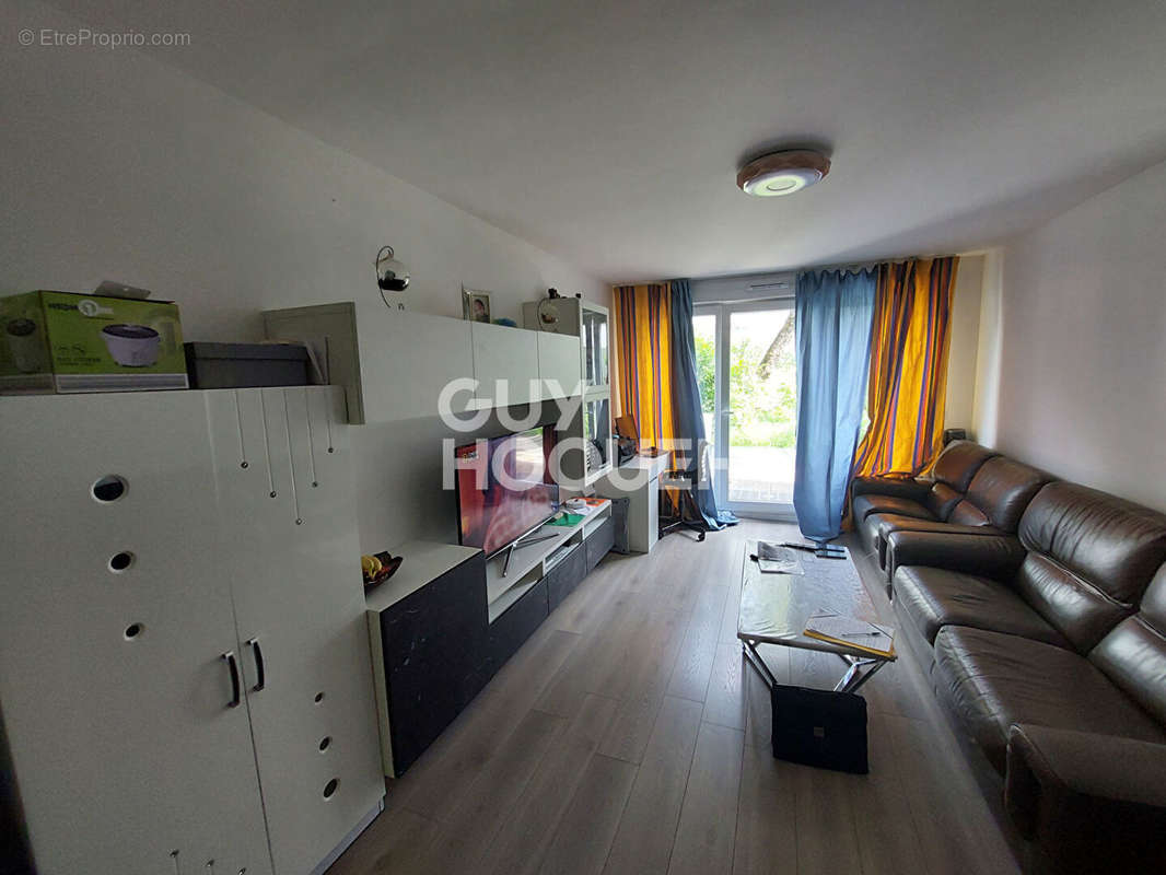 Appartement à ROSNY-SOUS-BOIS