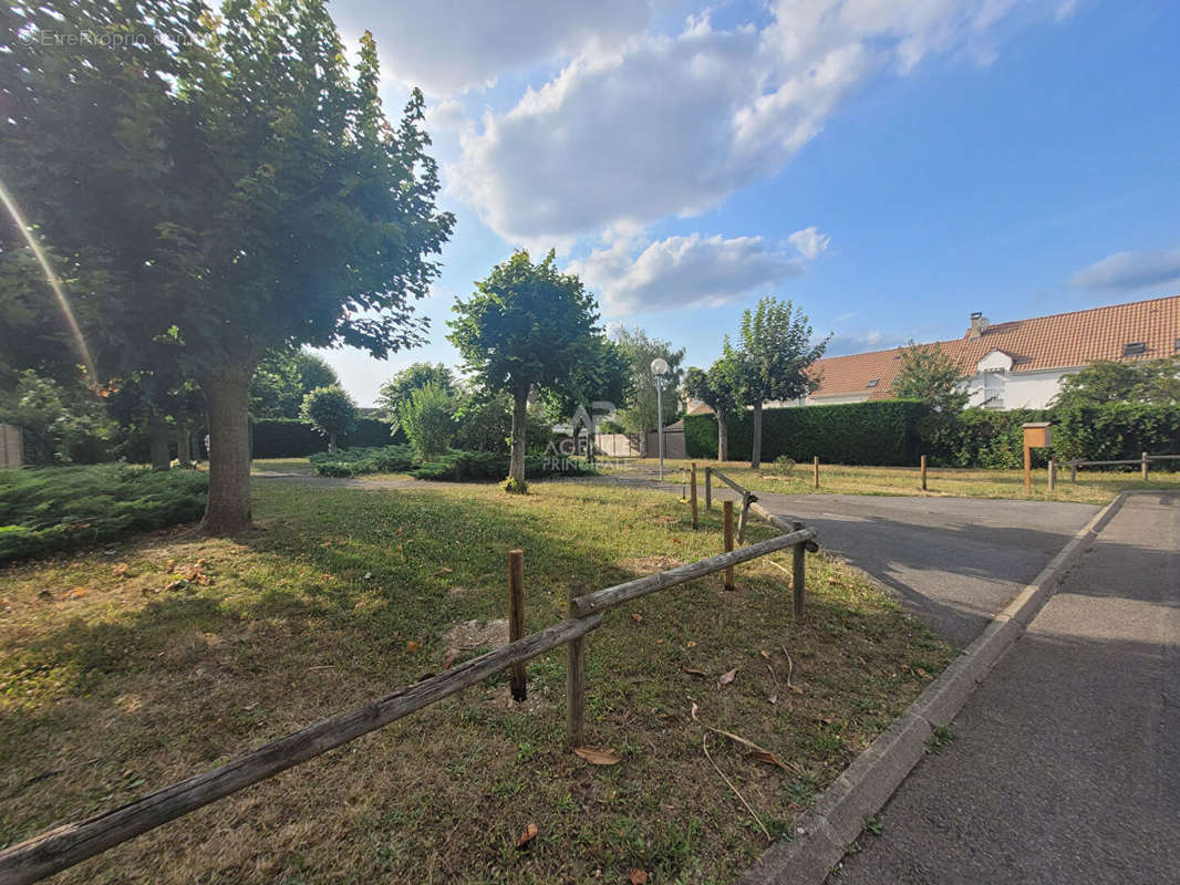 Maison à CARRIERES-SOUS-POISSY