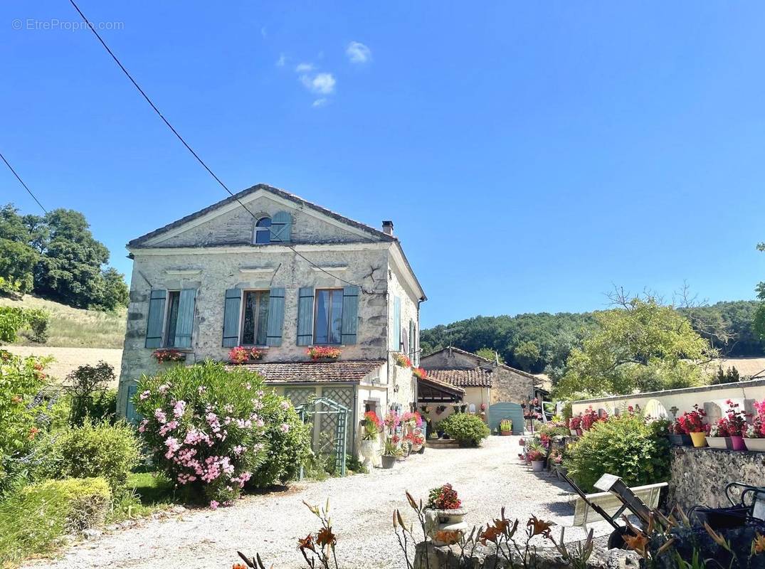 La Maison - Maison à CASTELMORON-SUR-LOT