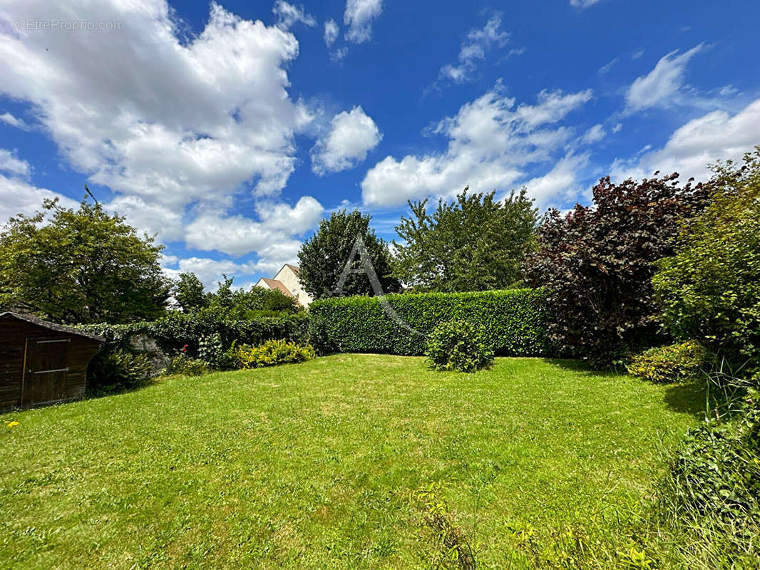 Maison à LES ALLUETS-LE-ROI