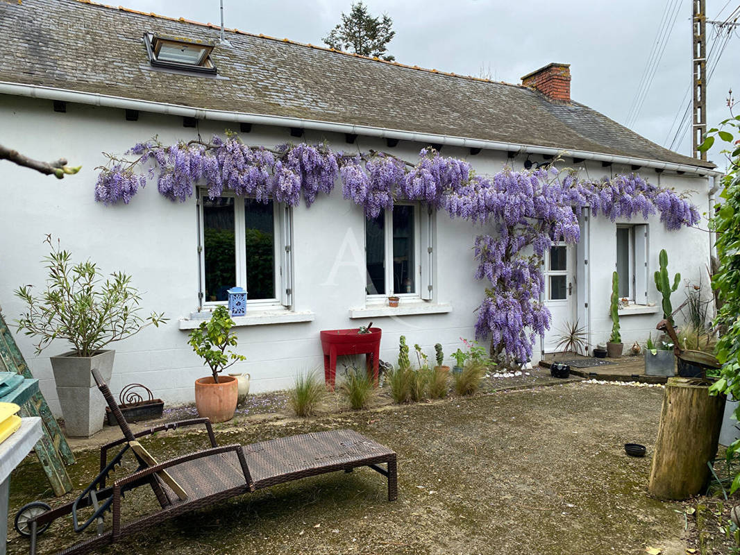 Maison à ISSE