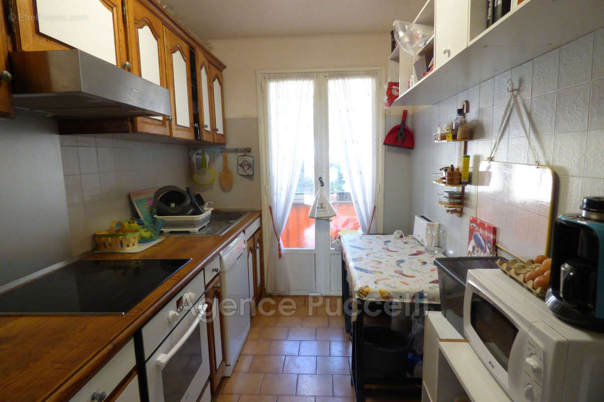 Appartement à VENCE