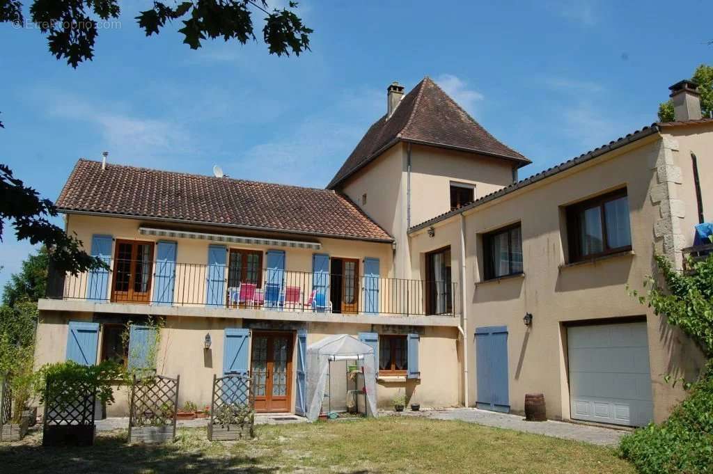 Maison à SARLAT-LA-CANEDA