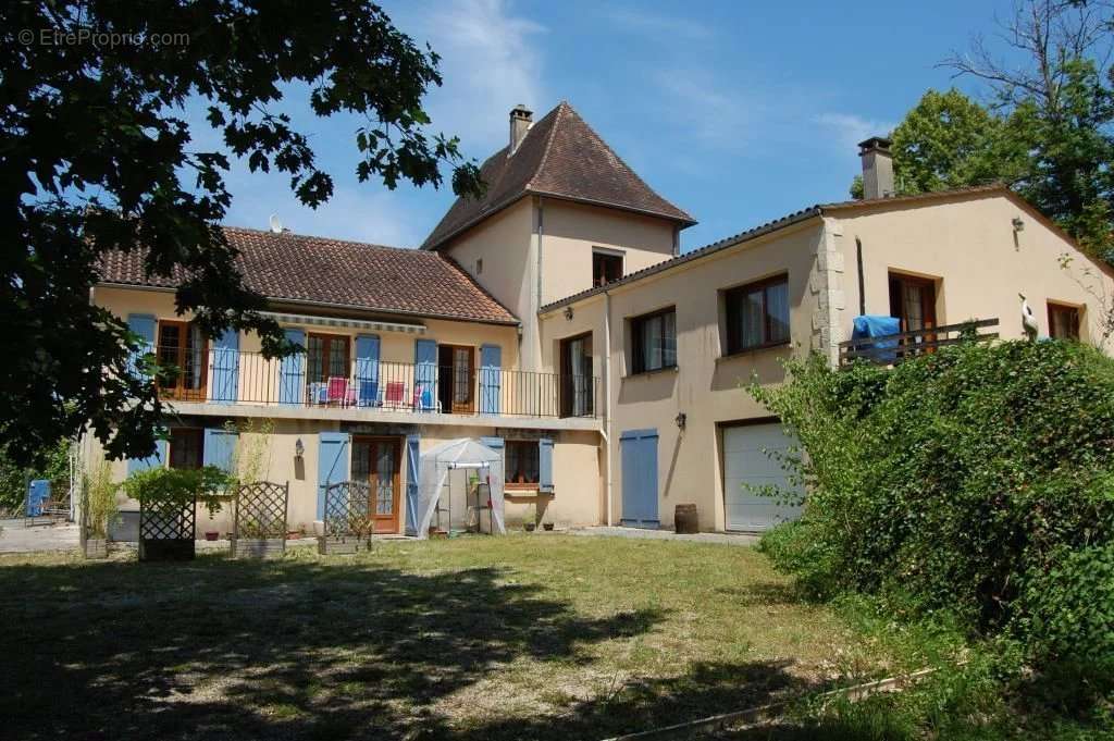 Maison à SARLAT-LA-CANEDA