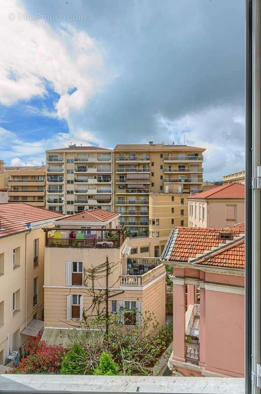 Appartement à MENTON