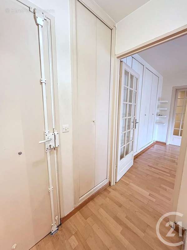 Appartement a louer montrouge - 2 pièce(s) - 44 m2 - Surfyn