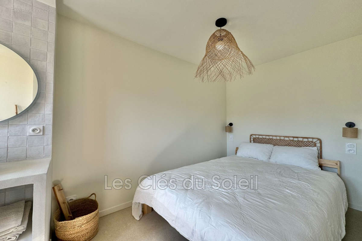 Appartement à HYERES