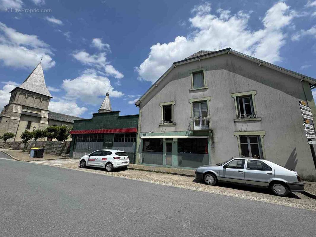 Maison à BENEVENT-L&#039;ABBAYE