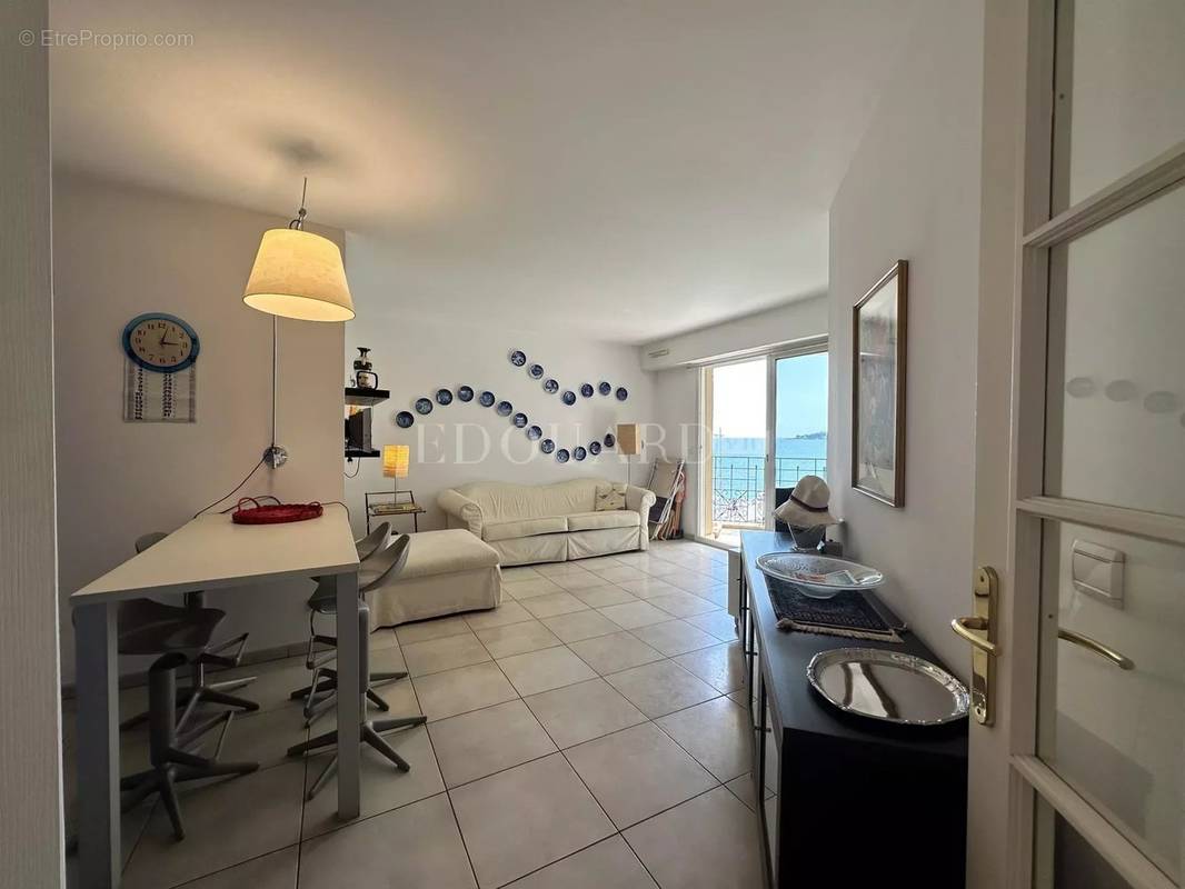 Appartement à MENTON