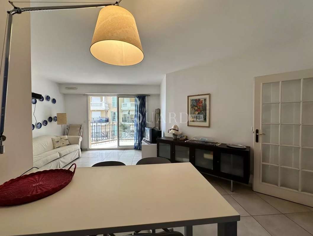 Appartement à MENTON