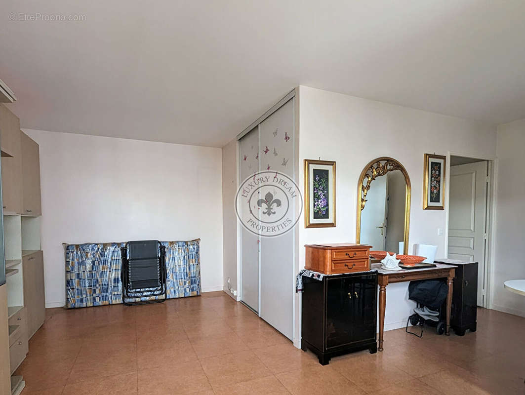 Appartement a louer montrouge - 1 pièce(s) - 33 m2 - Surfyn