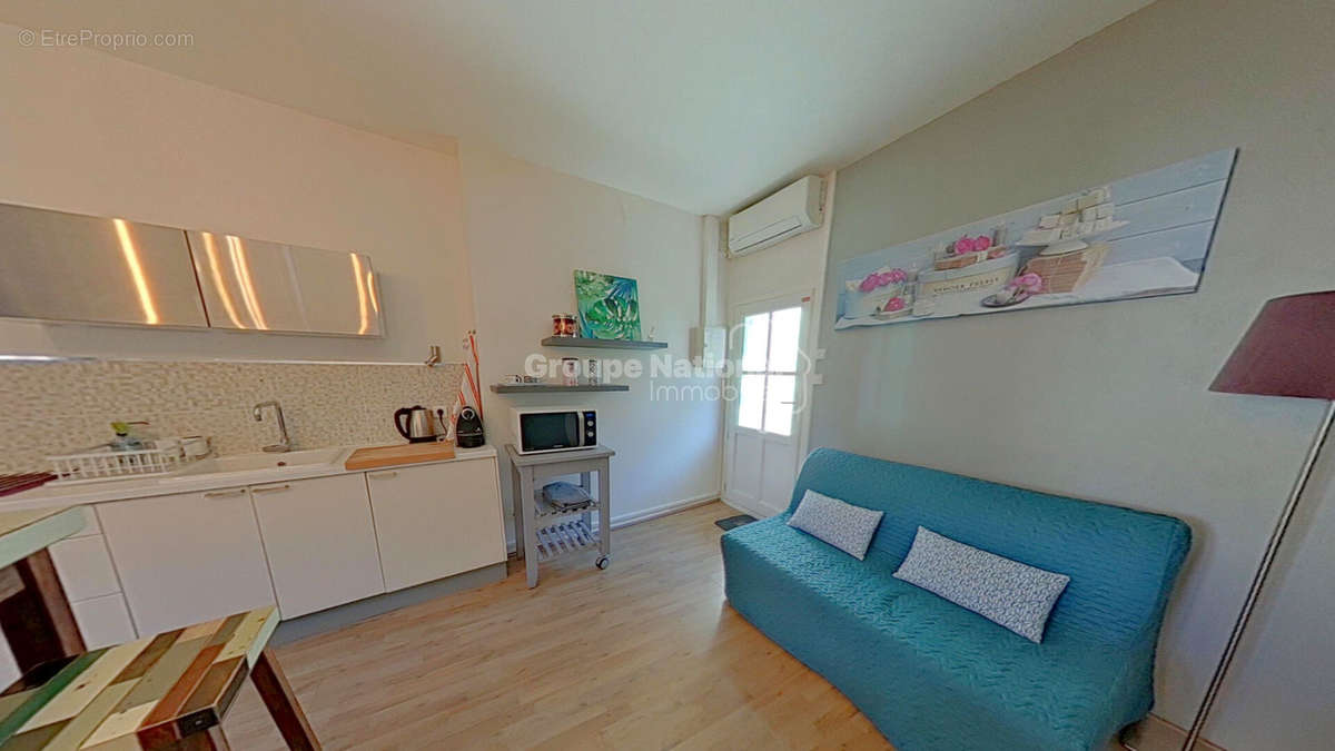 Appartement à VILLENEUVE-LES-AVIGNON