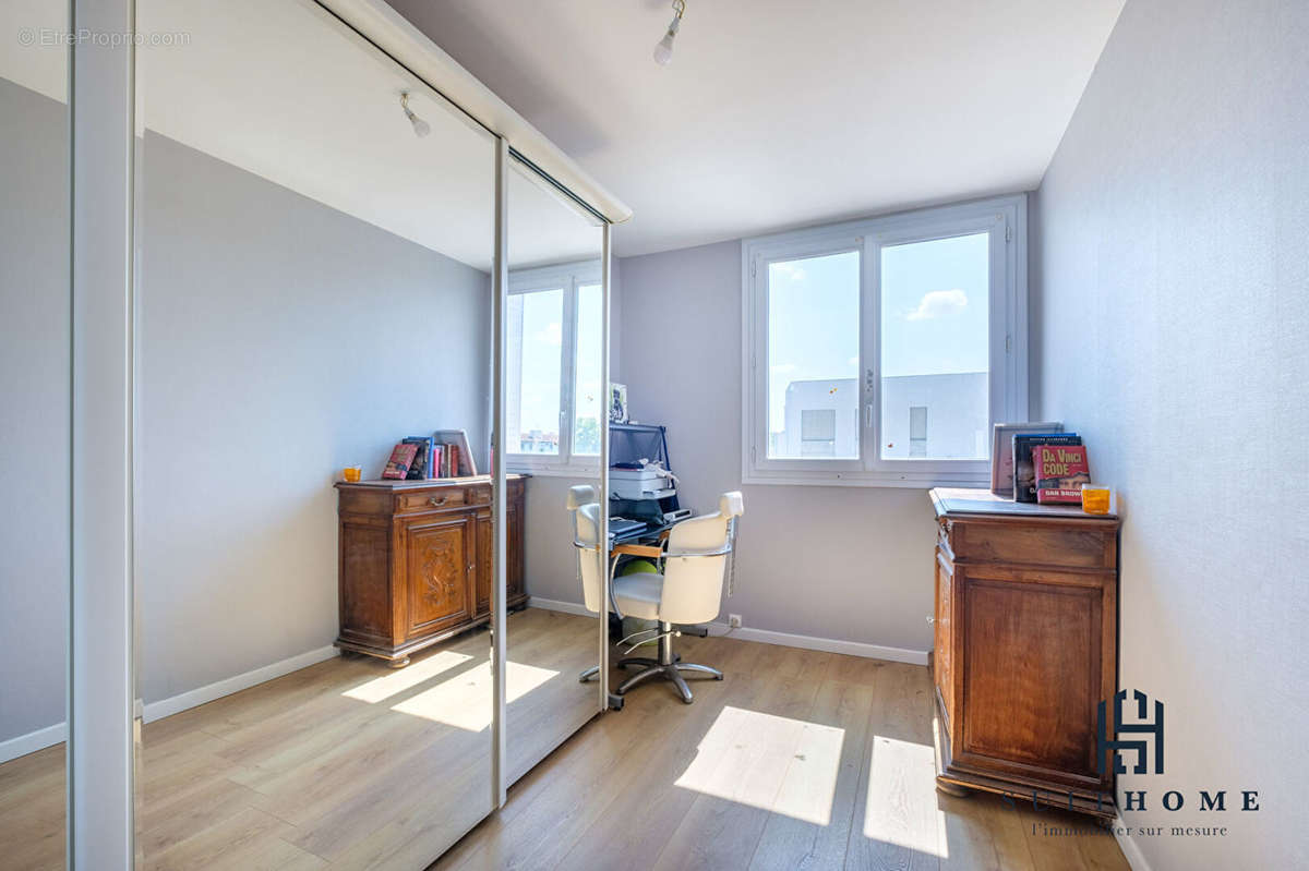 Appartement à LYON-8E