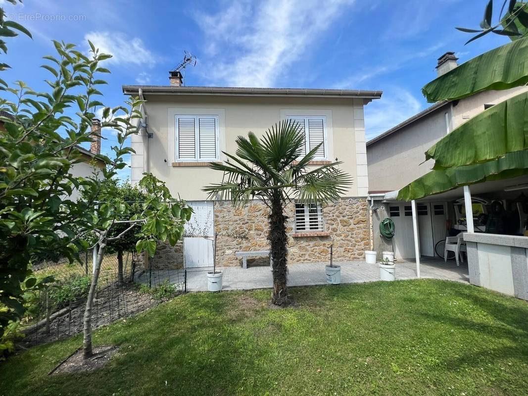 Maison à AULNAY-SOUS-BOIS